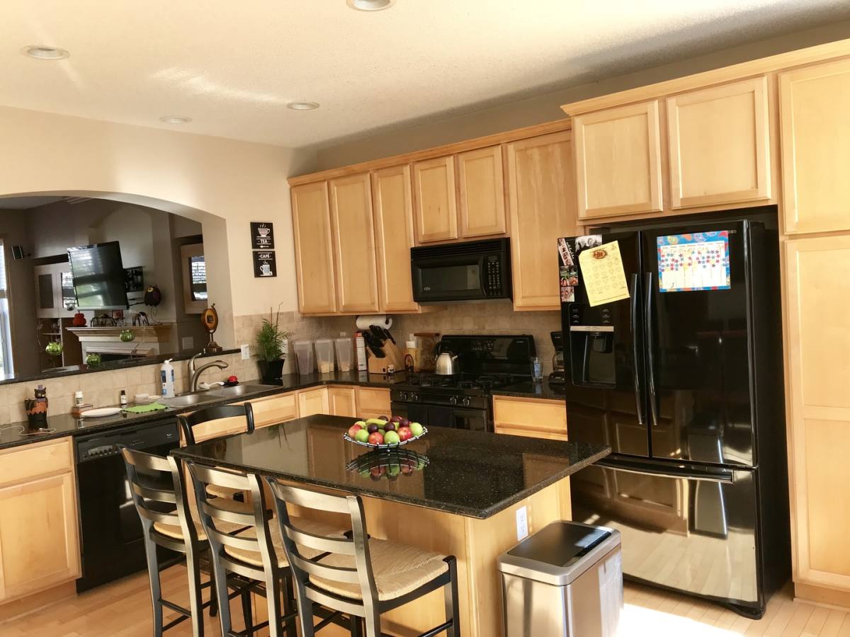 Townhouse for rent at 11276 Preswick Blvd, Eden Prairie, MN 55344