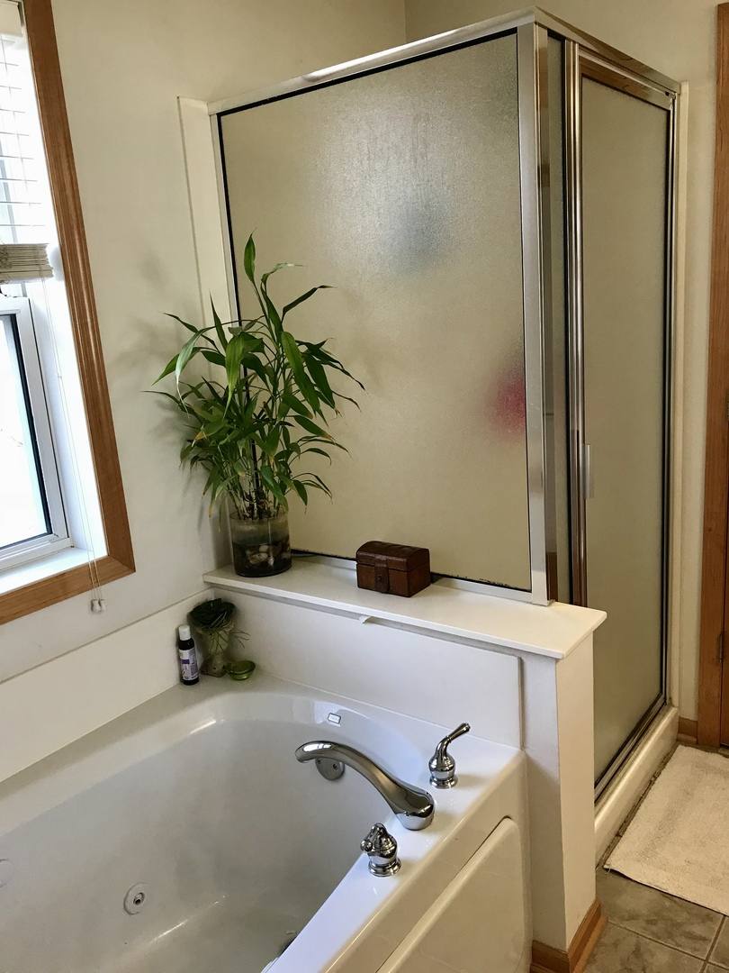 Townhouse for rent at 11276 Preswick Blvd, Eden Prairie, MN 55344