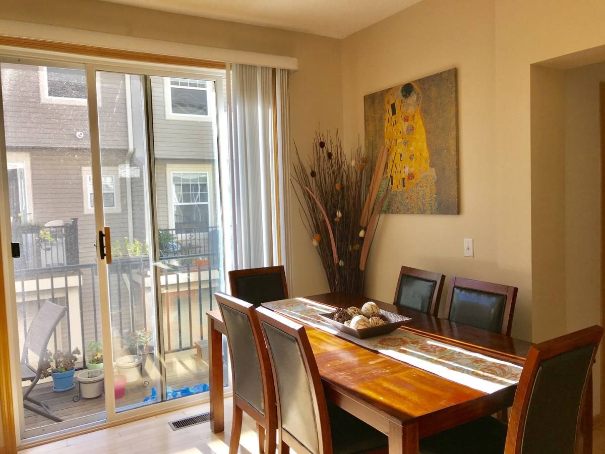 Townhouse for rent at 11276 Preswick Blvd, Eden Prairie, MN 55344