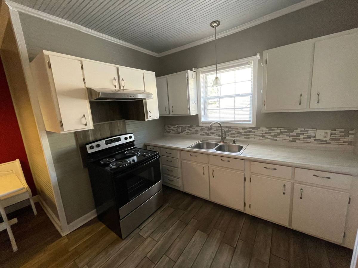 House for rent at 209 Martin St, Shelby, NC 28150