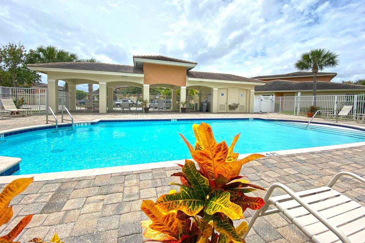 Townhouse for rent at 2582 Langrove Lane SW, Vero Beach, FL 32962