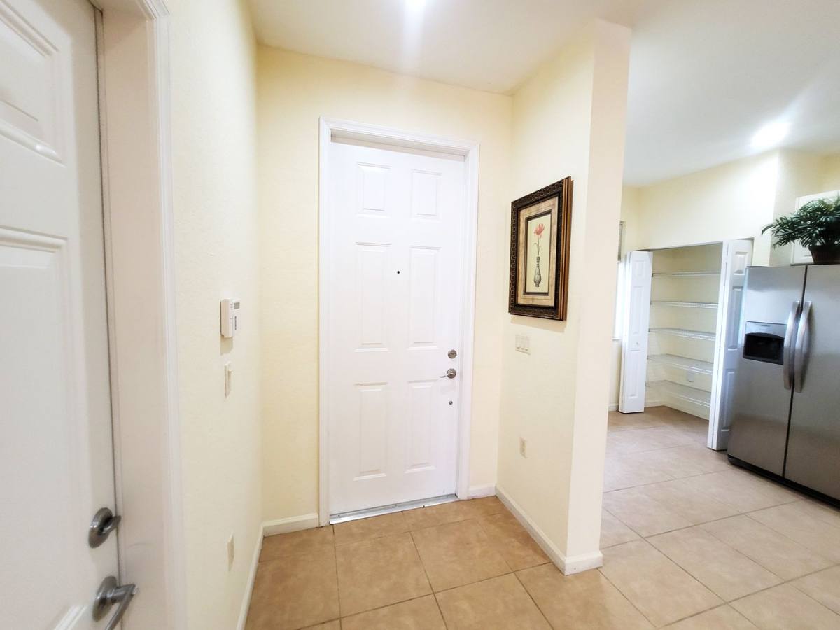 Townhouse for rent at 2582 Langrove Lane SW, Vero Beach, FL 32962