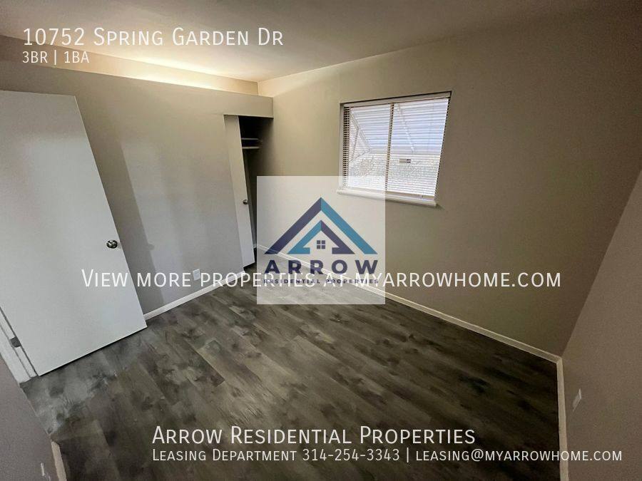House for rent at 10752 Spring Garden Dr, Saint Louis, MO 63137