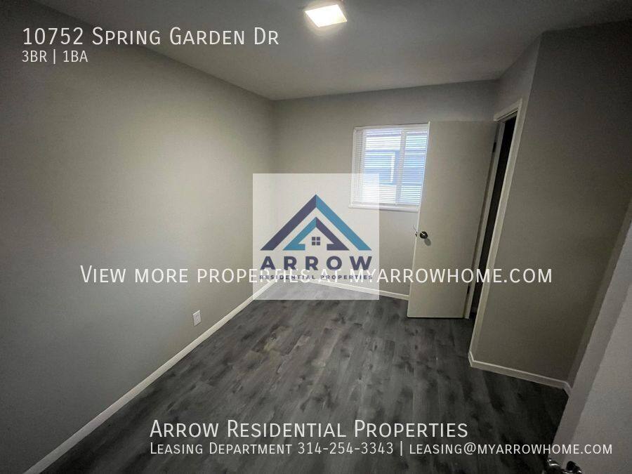 House for rent at 10752 Spring Garden Dr, Saint Louis, MO 63137