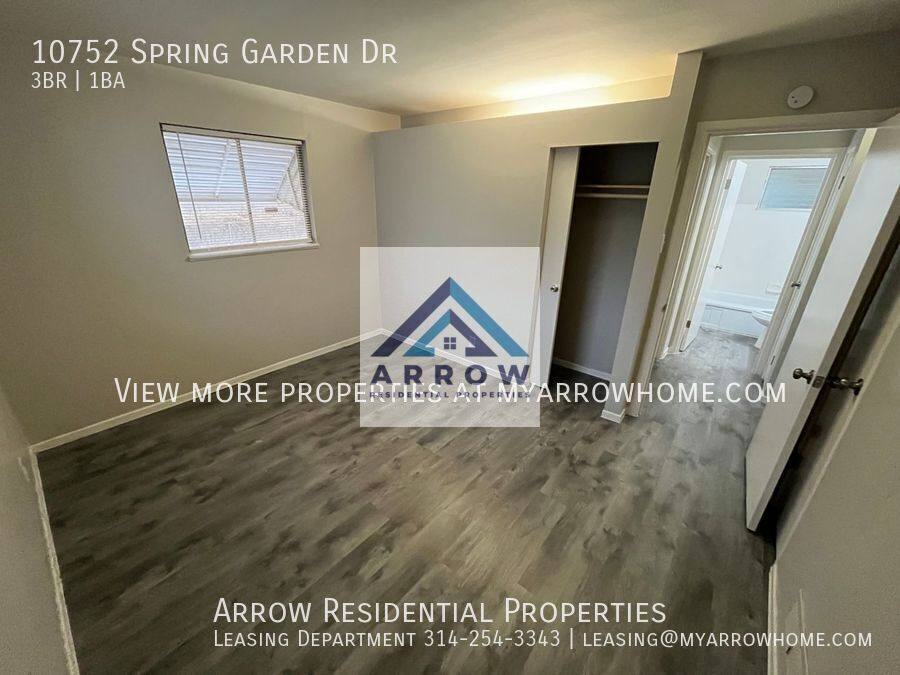 House for rent at 10752 Spring Garden Dr, Saint Louis, MO 63137