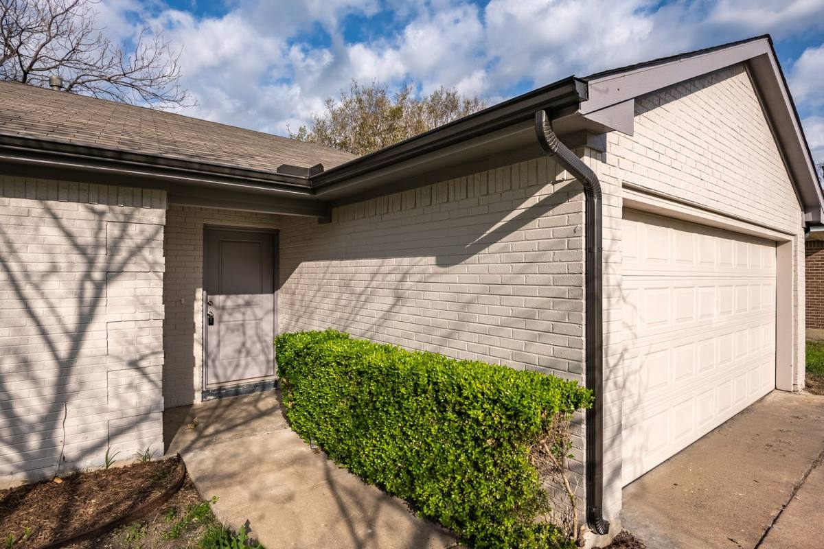 House for rent at 3462 Coronado Court, Fort Worth, TX 76116