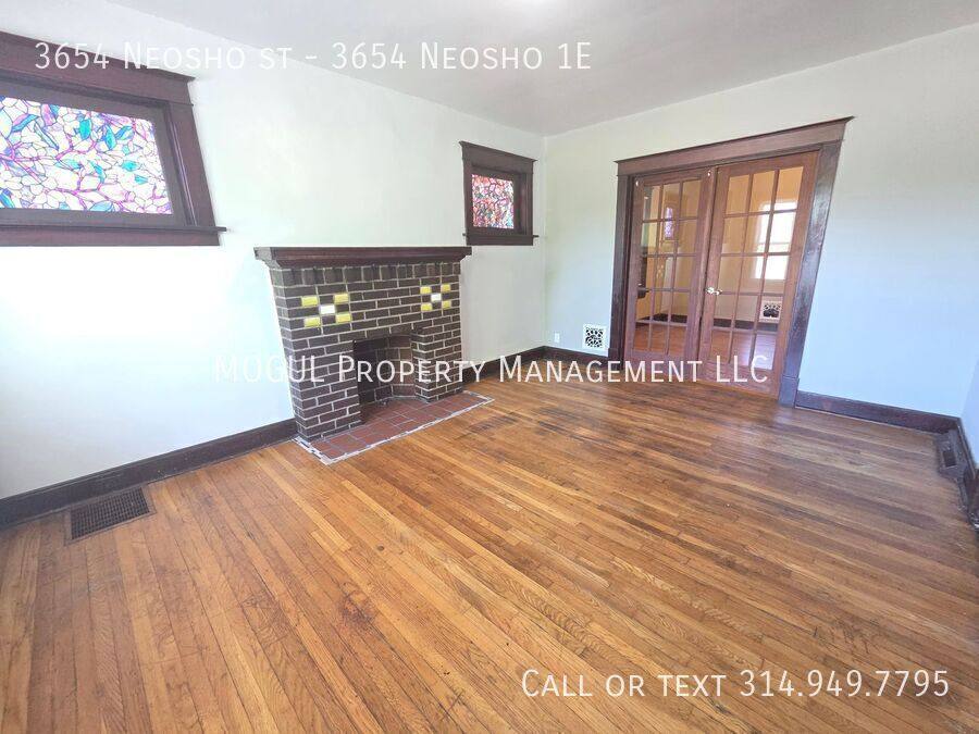 Apartment for rent at 3654 Neosho St #3654 1E, Saint Louis, MO 63116