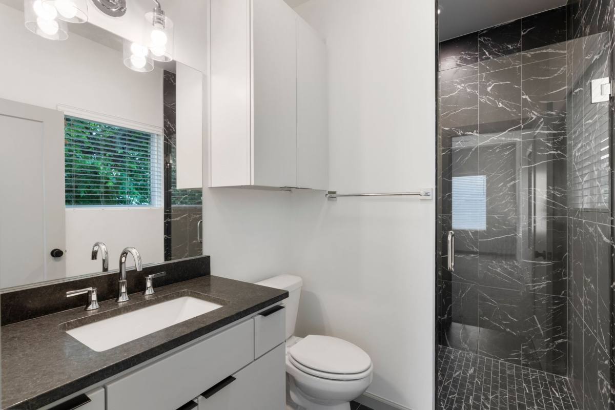 Condo for rent at 1411 S Quaker Ave, Tulsa, OK 74120