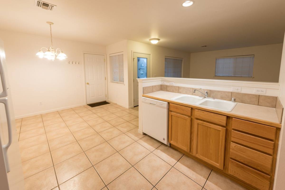 Apartment for rent at 632 SW Bade Ave, College Place, WA 99324