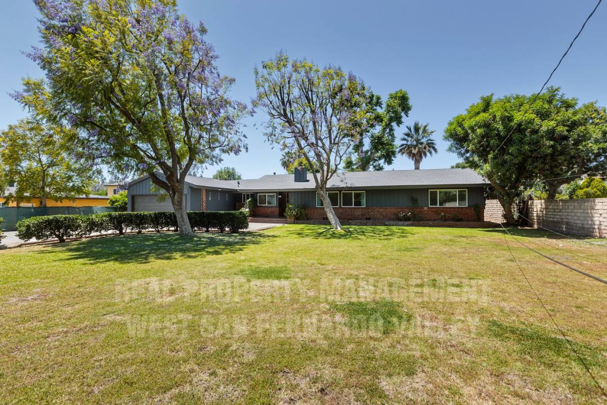 House for rent at 9801 Columbus Ave, North Hills, CA 91343