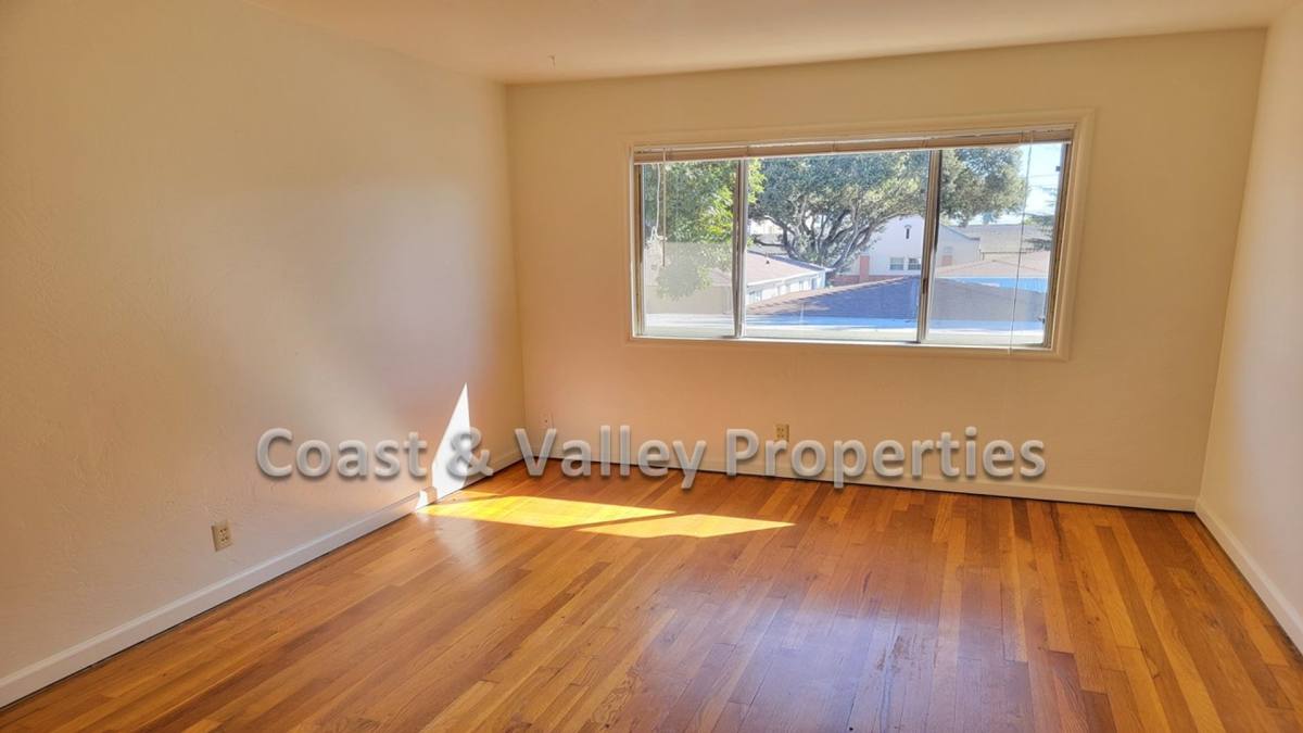 Apartment for rent at 835 Bautista Dr, Salinas, CA 93901