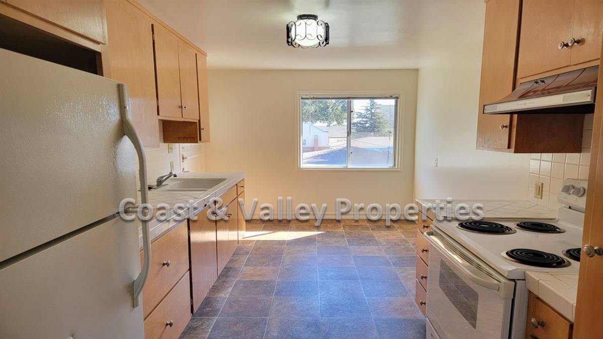Apartment for rent at 835 Bautista Dr, Salinas, CA 93901
