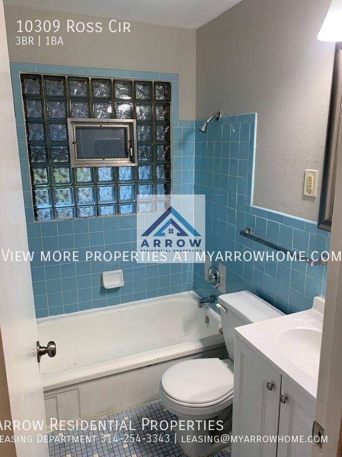 House for rent at 10309 Ross Circle, Saint Louis, MO 63137