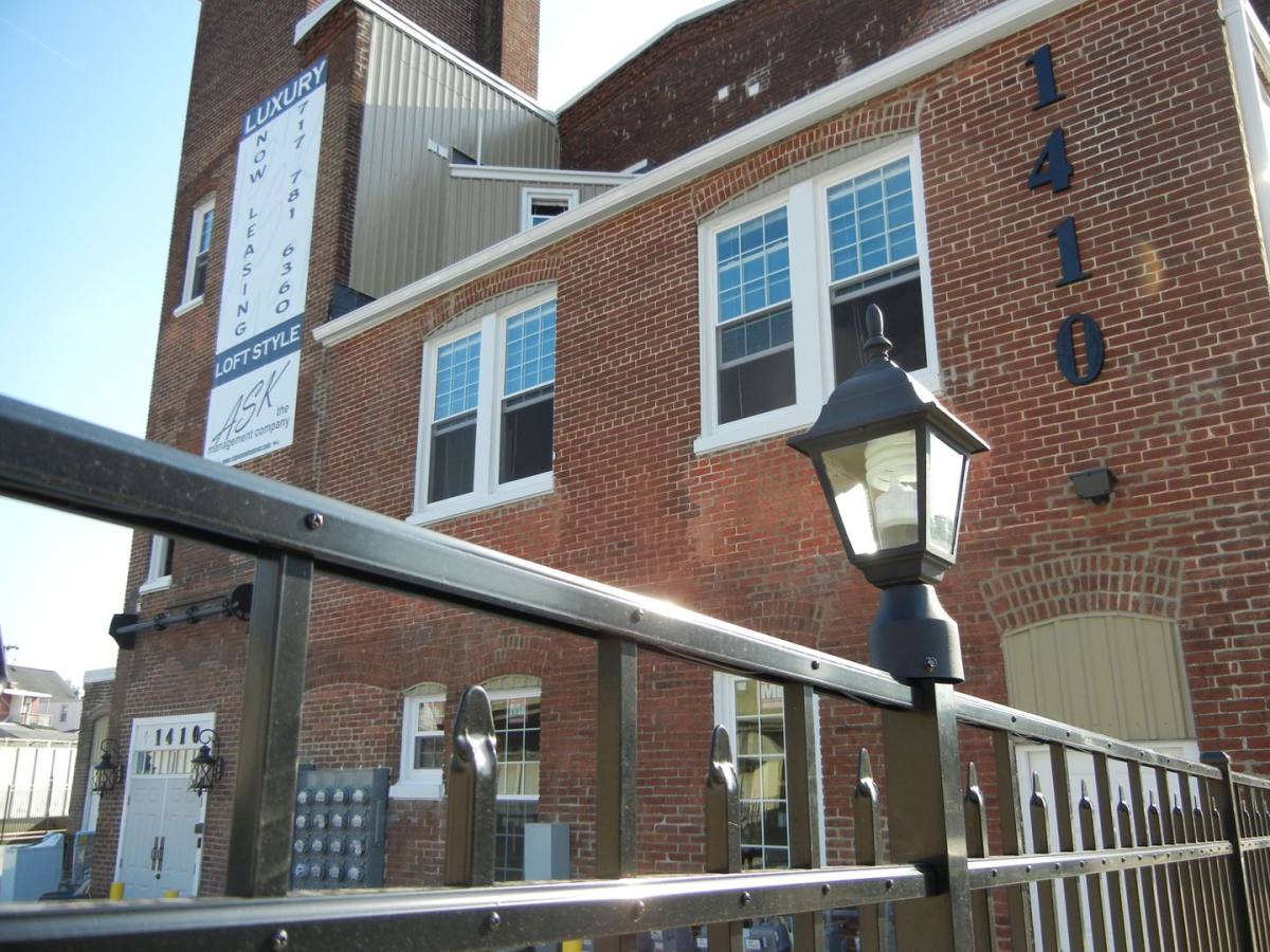 Apartment for rent at 1410 Monroe St, York, PA 17404
