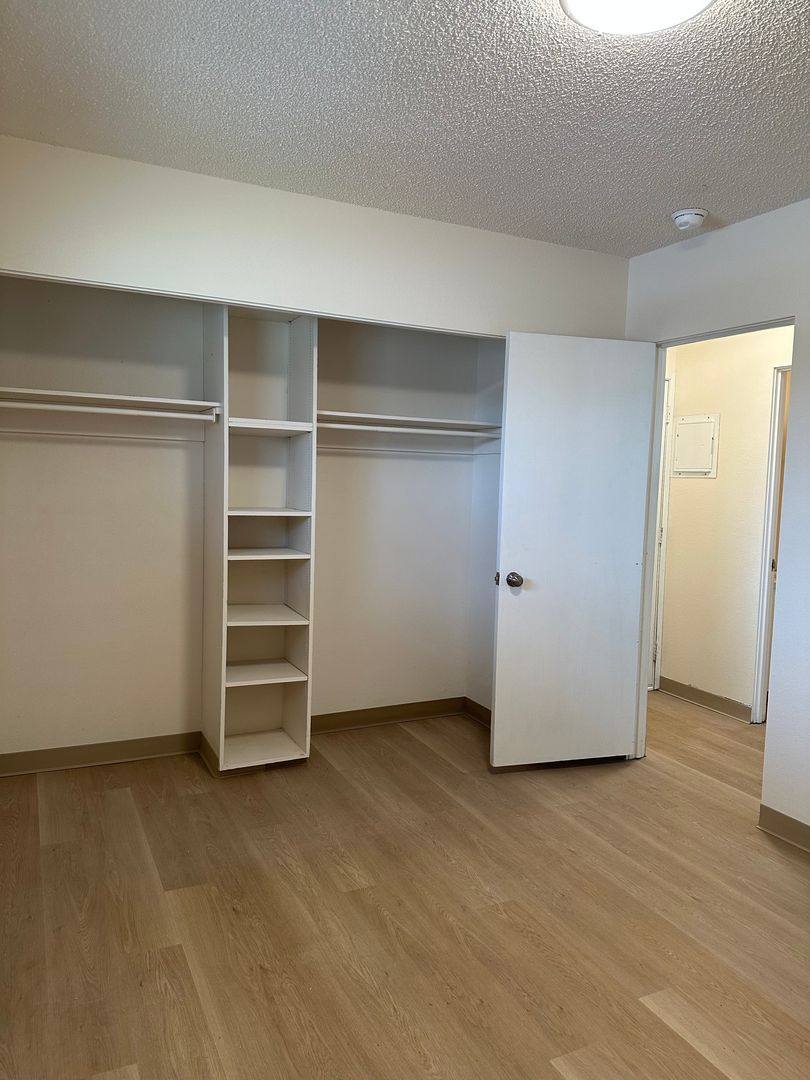 Apartment for rent at 3606 Oregon Dr, Anchorage, AK 99517