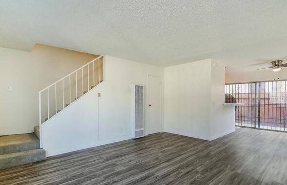 Townhouse for rent at 1238 W 87th St, Los Angeles, CA 90044