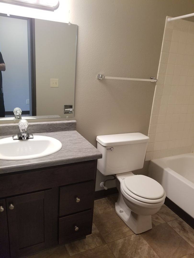 Apartment for rent at 426-434 E Fairmont Blvd, Rapid City, SD 57701