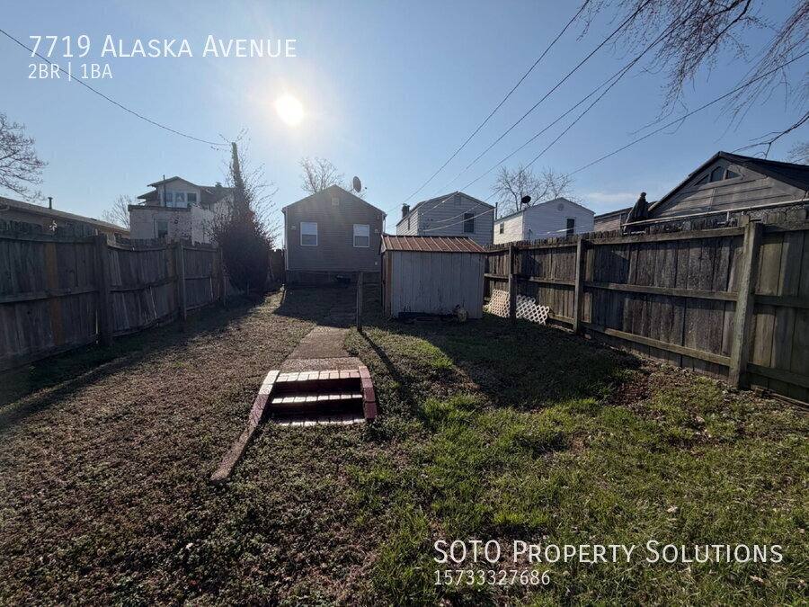 House for rent at 7719 Alaska Ave, Saint Louis, MO 63111