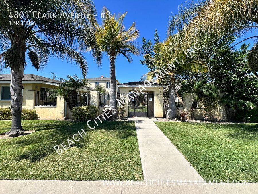 Apartment for rent at 4801 Clark Ave #3, Long Beach, CA 90808