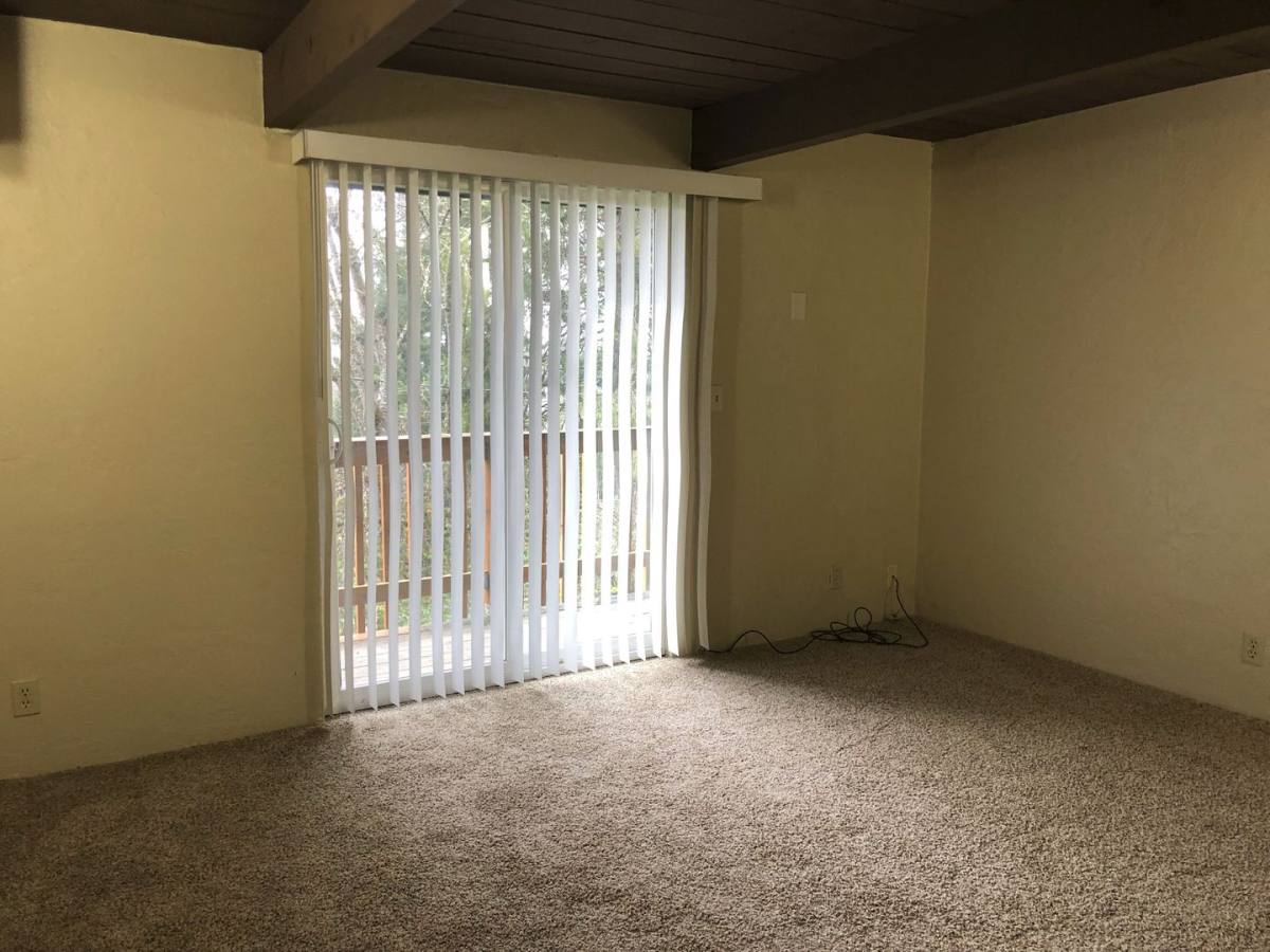 Apartment for rent at 3494 & 3498 Onyx Place, Eugene, OR 97405