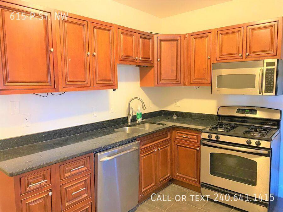 Townhouse for rent at 615 P St NW, Washington, DC 20001