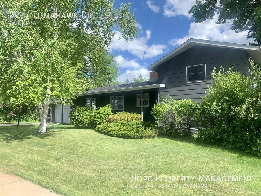 House for rent at 2917 Tomahawk Dr, Rapid City, SD 57702