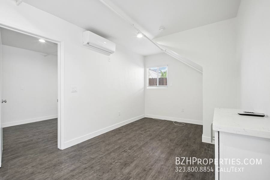 Apartment for rent at 9221 Alcott St #4, Los Angeles, CA 90035