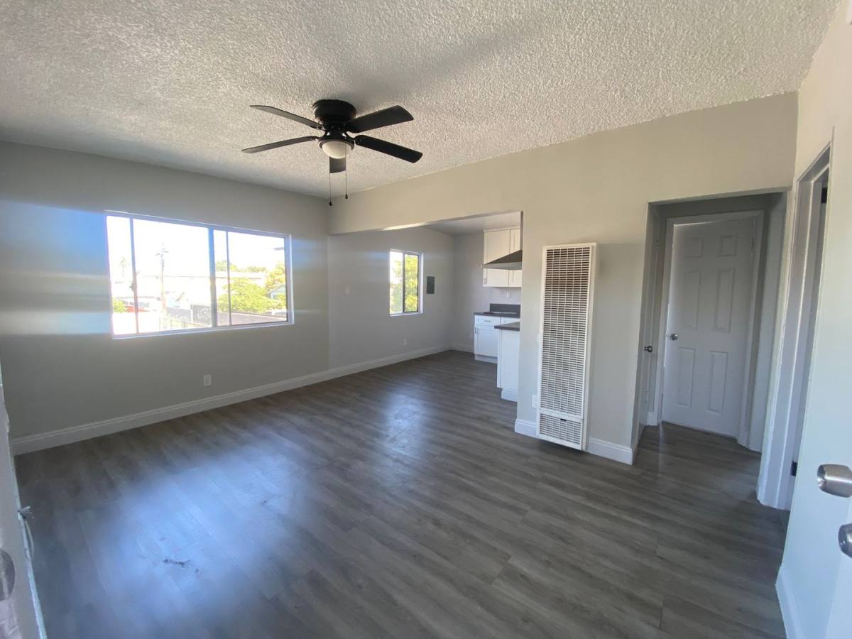 Apartment for rent at 7406 S Hoover St, Los Angeles, CA 90044