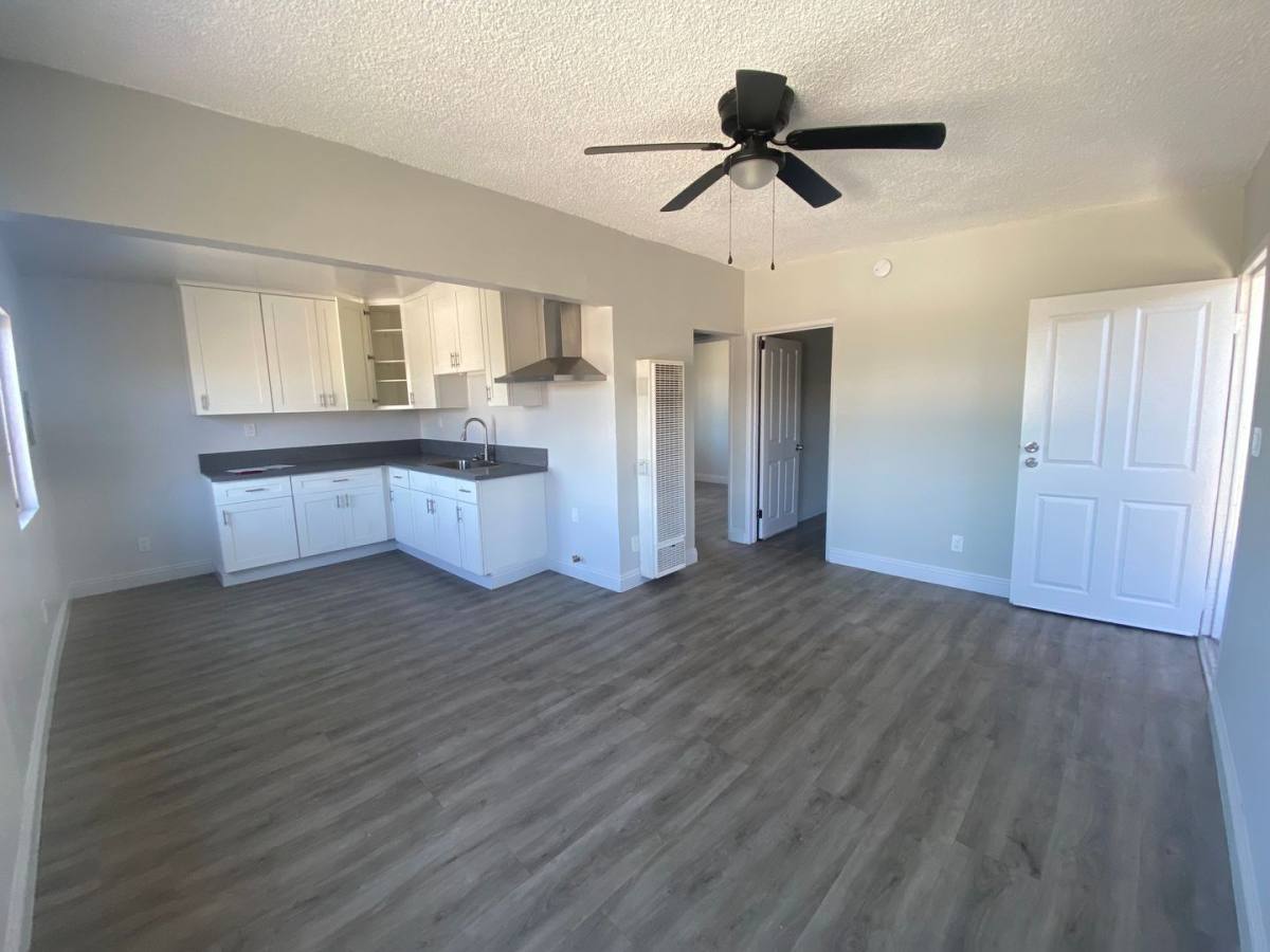 Apartment for rent at 7406 S Hoover St, Los Angeles, CA 90044