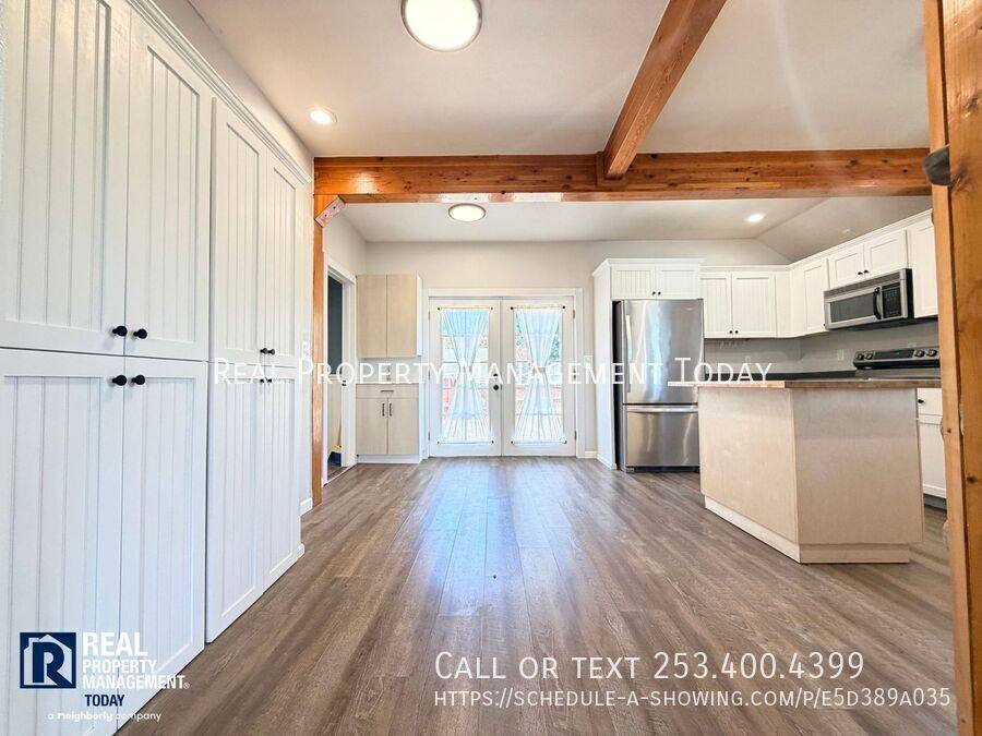 House for rent at 104 Pennsylvania Ave N, Eatonville, WA 98328