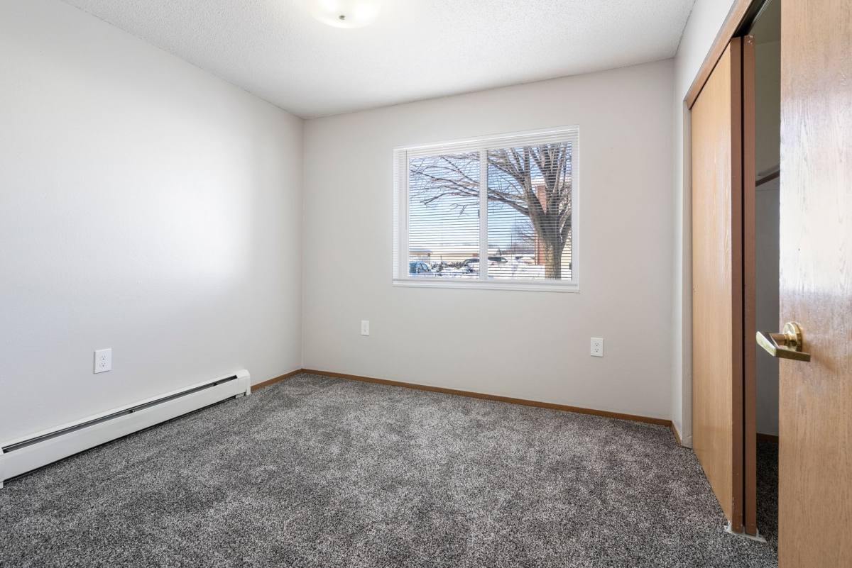 Apartment for rent at 701 16th St SW, Waverly, IA 50677