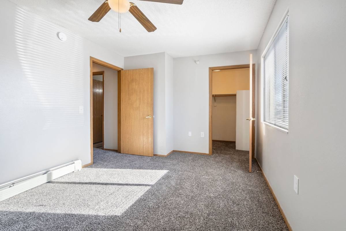 Apartment for rent at 701 16th St SW, Waverly, IA 50677
