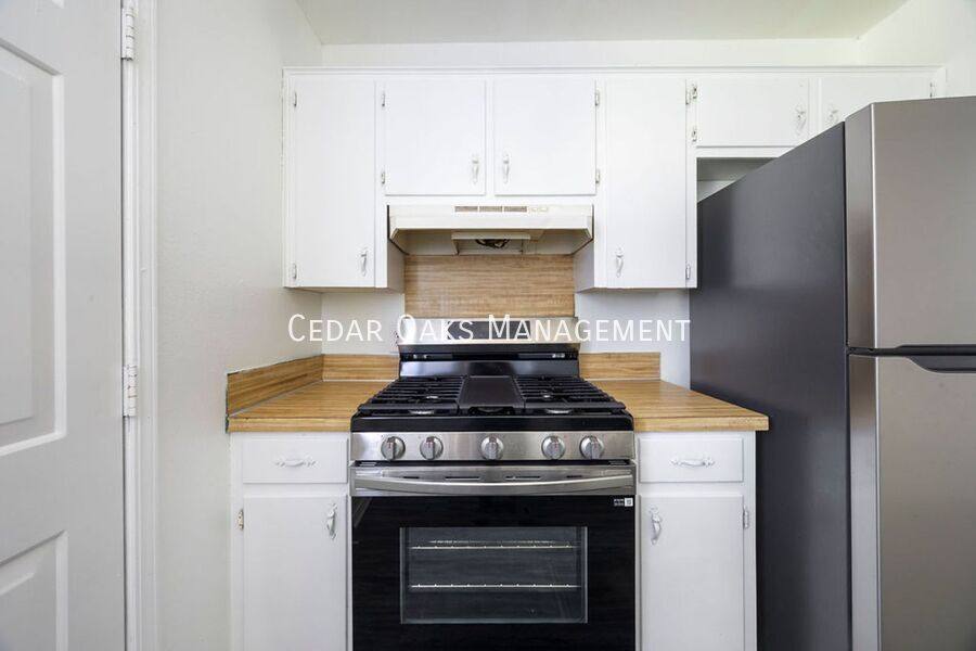 Apartment for rent at 4530 W Franciscan Trail, Fayetteville, AR 72704