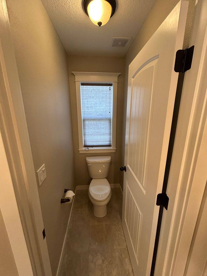 House for rent at 407 Dreas Way, Newberg, OR 97132