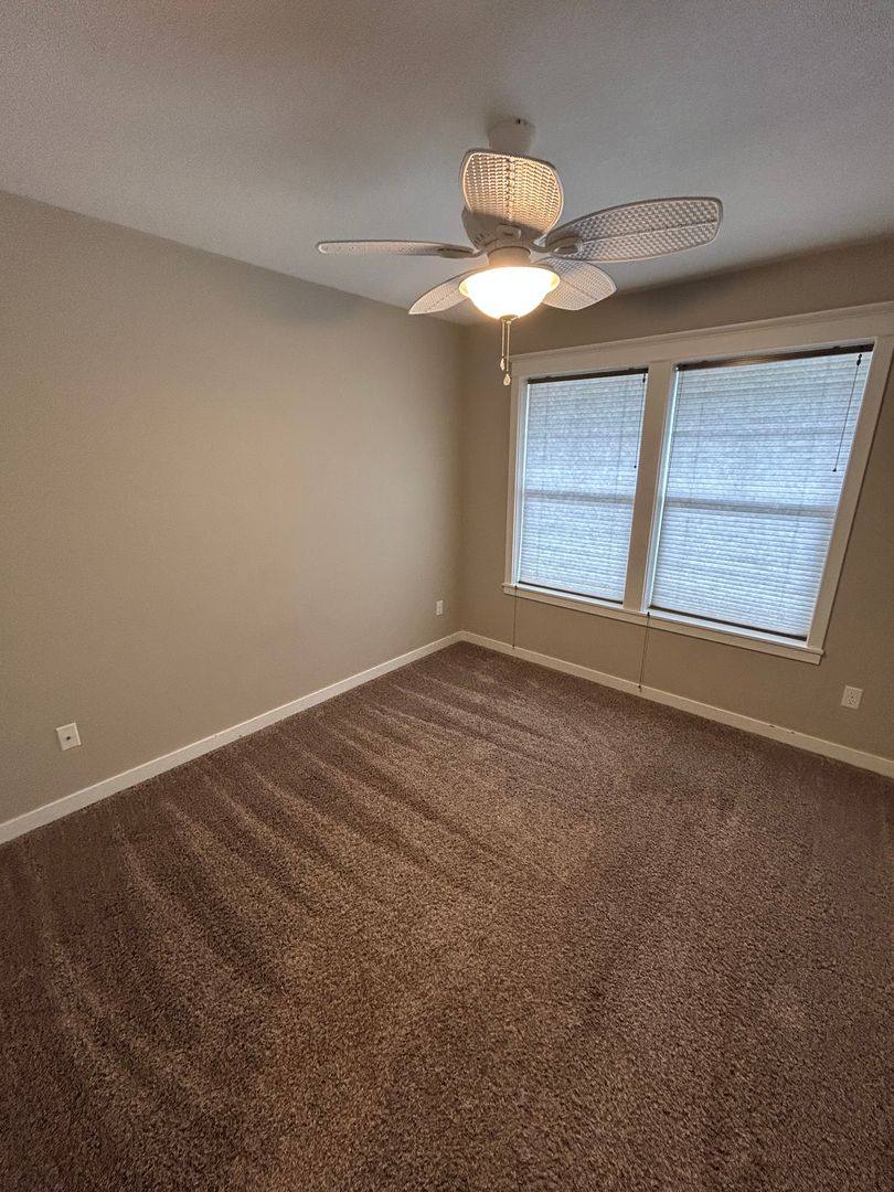 House for rent at 407 Dreas Way, Newberg, OR 97132