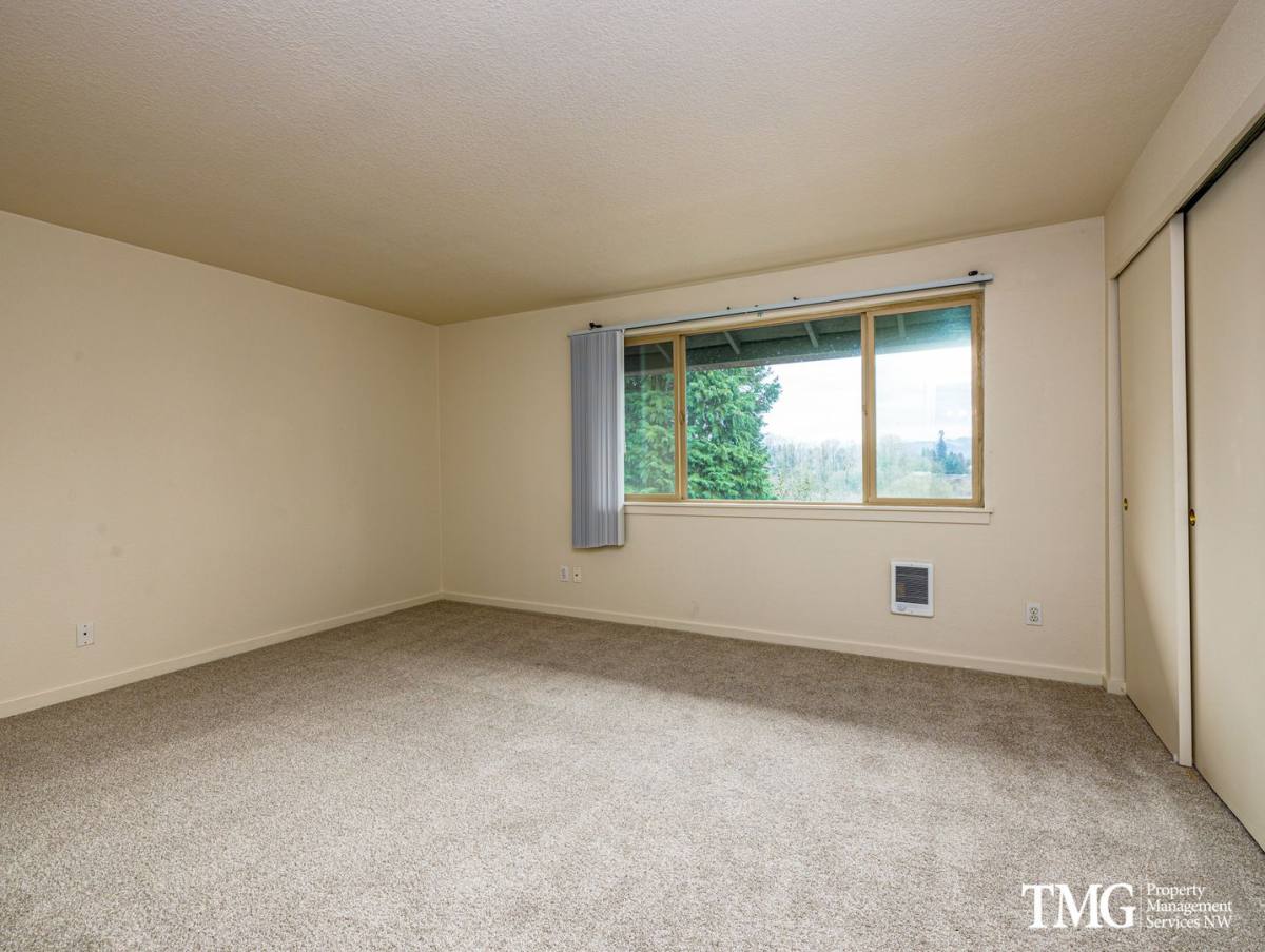 Apartment for rent at 1102-1138 E 1st Ave, Camas, WA 98607