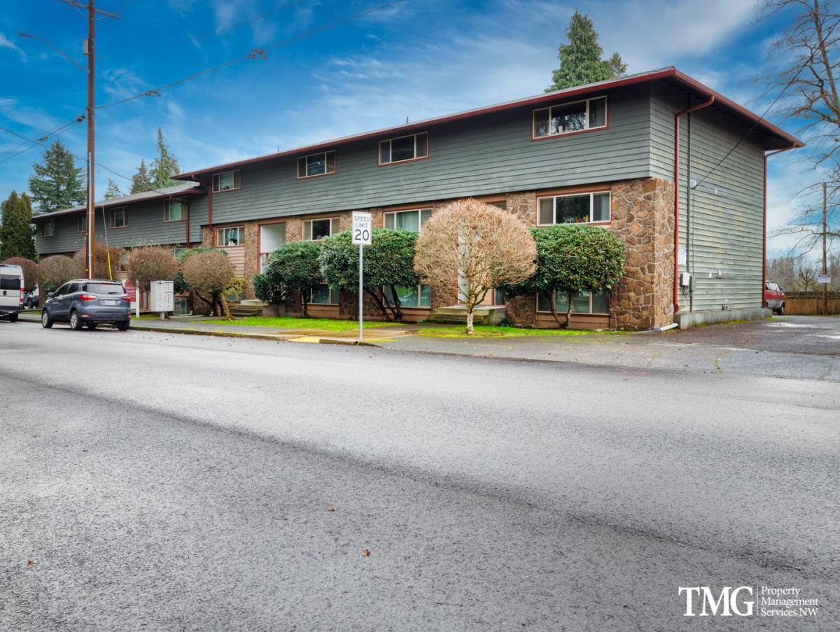 Apartment for rent at 1102-1138 E 1st Ave, Camas, WA 98607