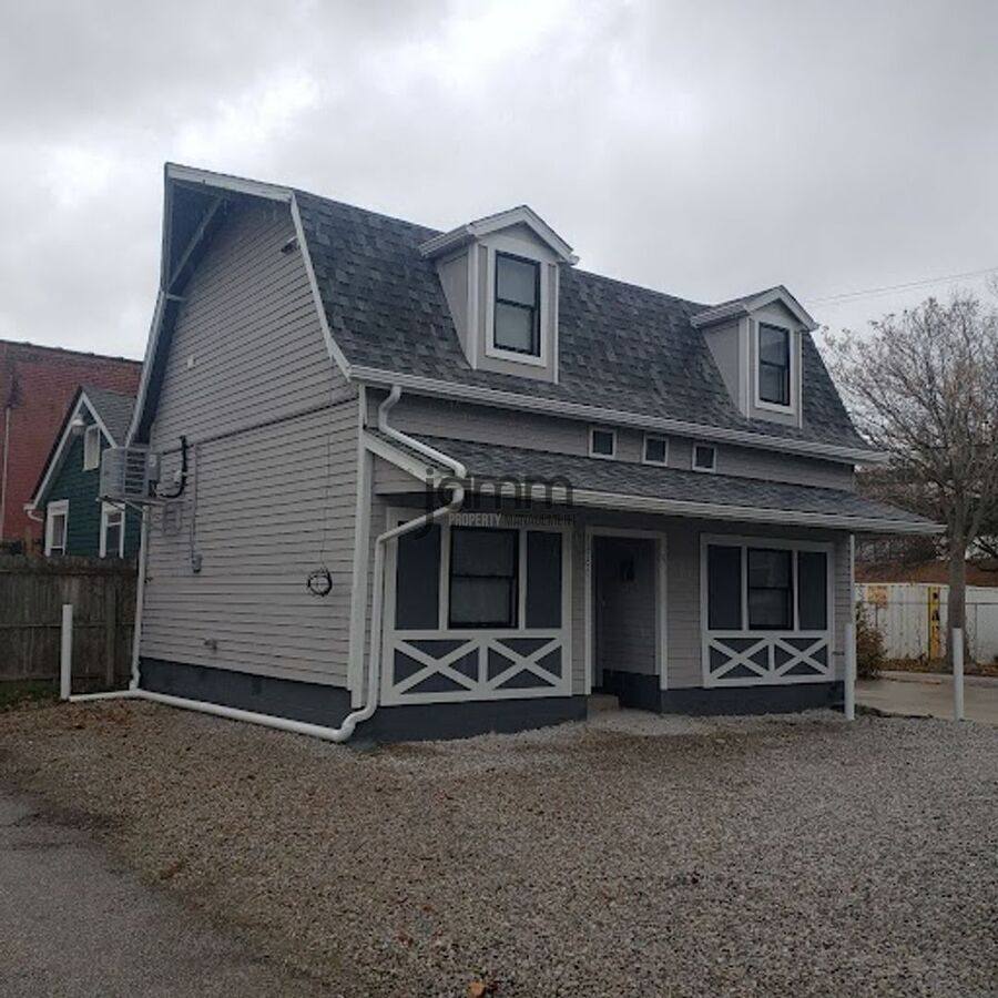 Apartment for rent at 1966 Randall Rd #5, Cleveland, OH 44113