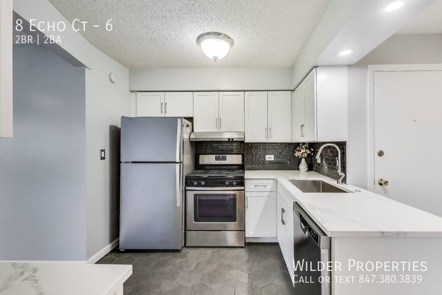 Condo for rent at 8 Echo Court #6, Vernon Hills, IL 60061