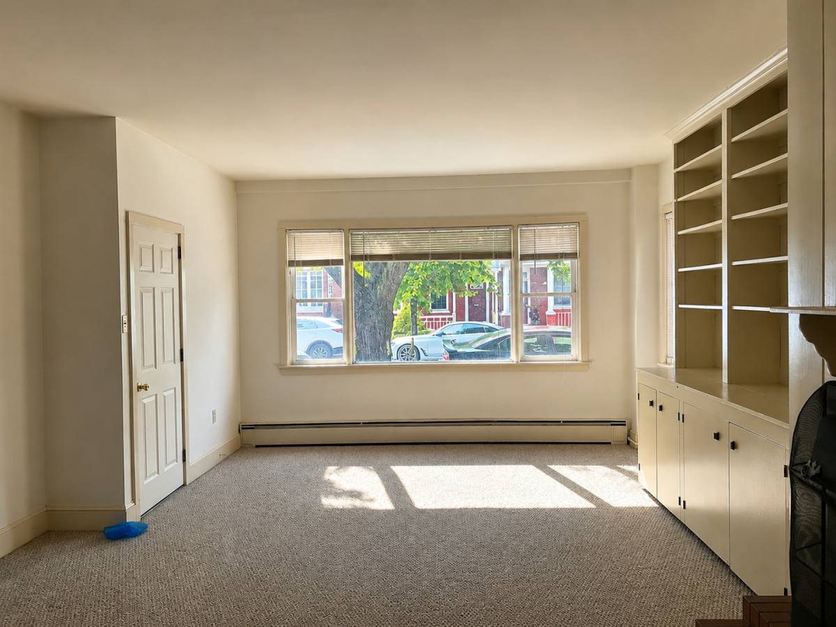 Apartment for rent at 132 E Lemon St, Lancaster, PA 17602