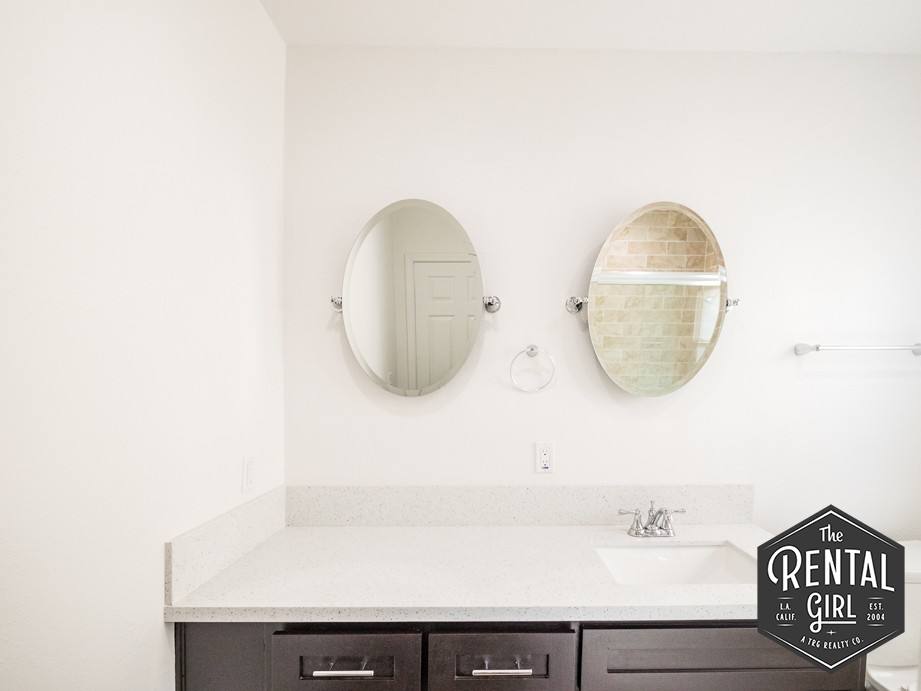 Apartment for rent at 40 Rose Ave #6, Venice, CA 90291