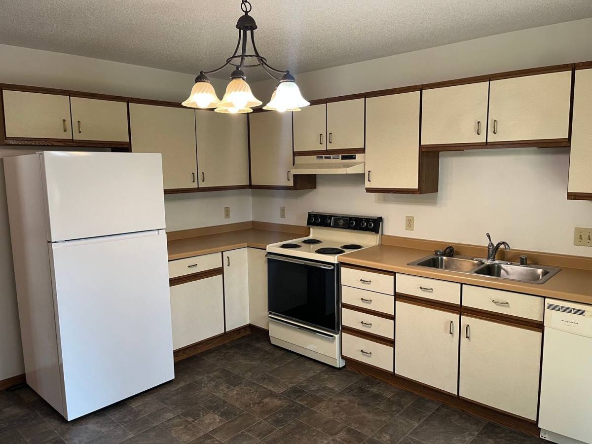 Apartment for rent at 817 819 Dorbe St, Eau Claire, WI 54701