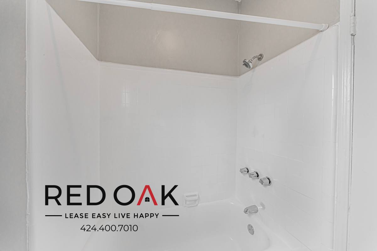 Condo for rent at 366 N Hayworth Ave #204, Los Angeles, CA 90048