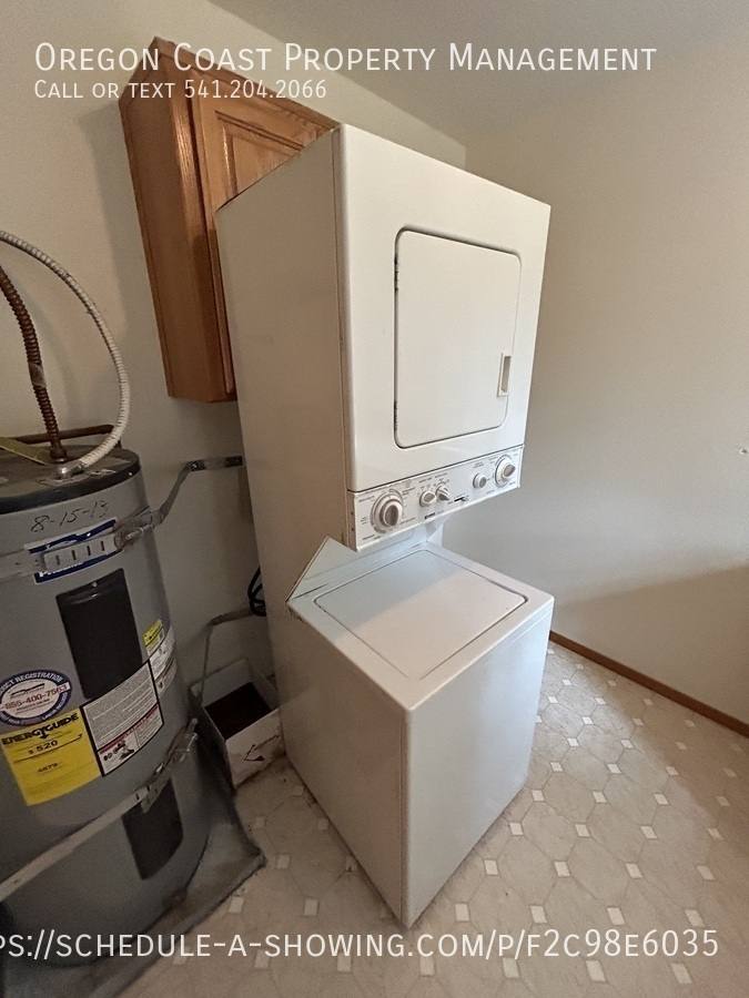 Apartment for rent at 185 S Palisades St, Rockaway Beach, OR 97136