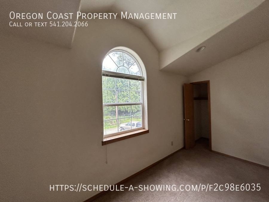 Apartment for rent at 185 S Palisades St, Rockaway Beach, OR 97136