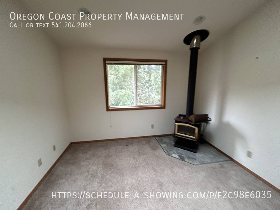 Apartment for rent at 185 S Palisades St, Rockaway Beach, OR 97136