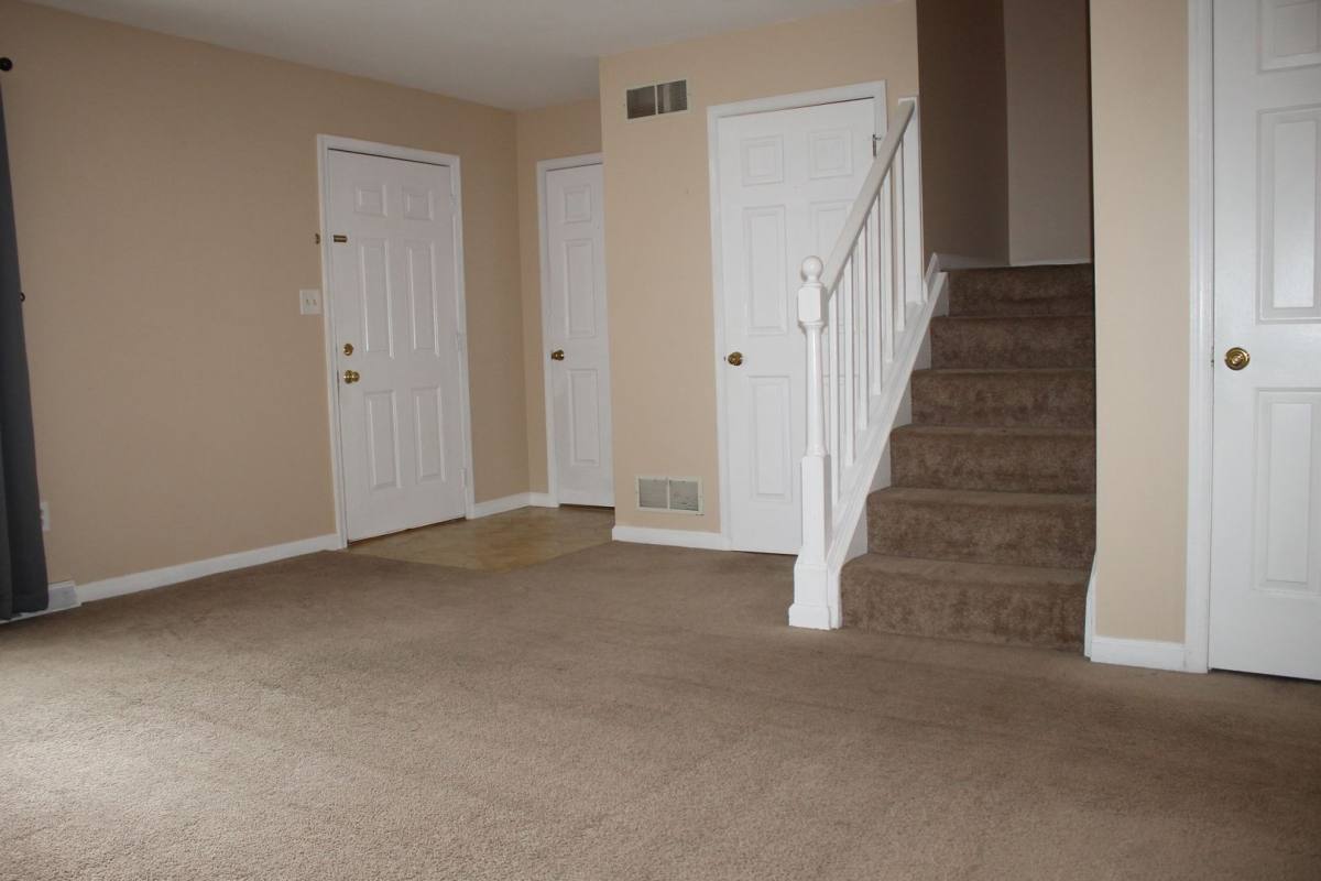 Townhouse for rent at 24 Ovelton Ave, Stewartstown, PA 17363