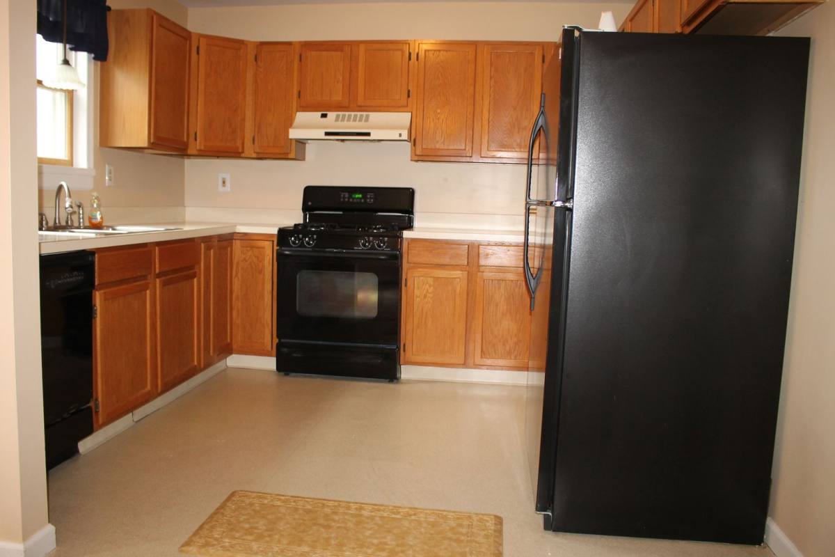 Townhouse for rent at 24 Ovelton Ave, Stewartstown, PA 17363