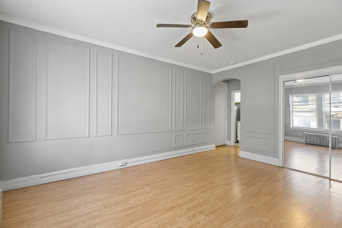 Apartment for rent at 434 W Wellington #801, Chicago, IL 60657