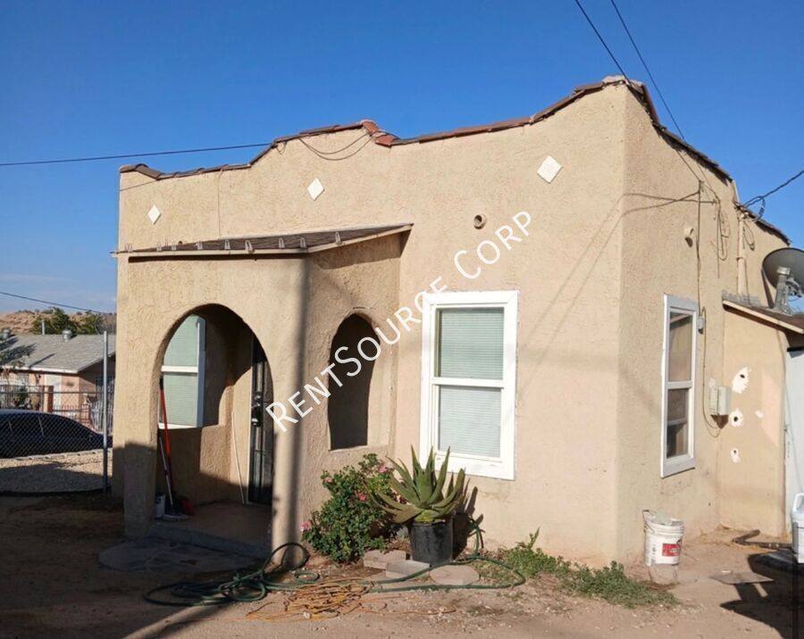 House for rent at 16735 Union St, Victorville, CA 92395